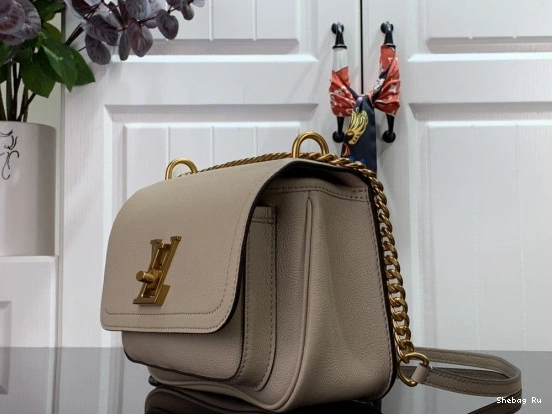 VUITTON LOUIS LOCKME PM CHAIN 0731
